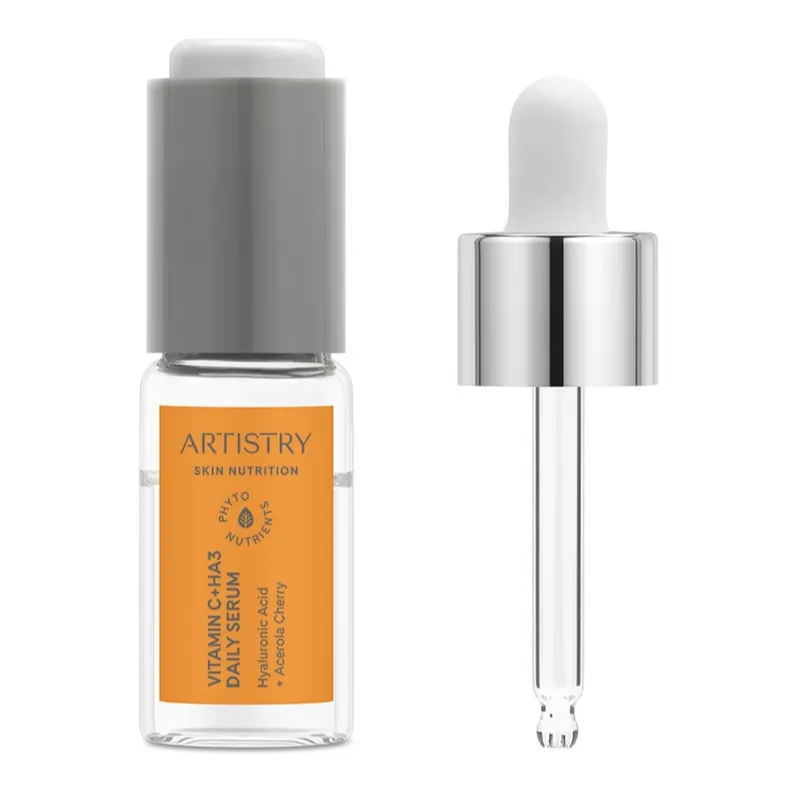 Artistry Skin Nutrition Ежедневная сыворотка Витамин C+HA3 увлажняет и осветляет кожу, уменьшая видимость морщин.